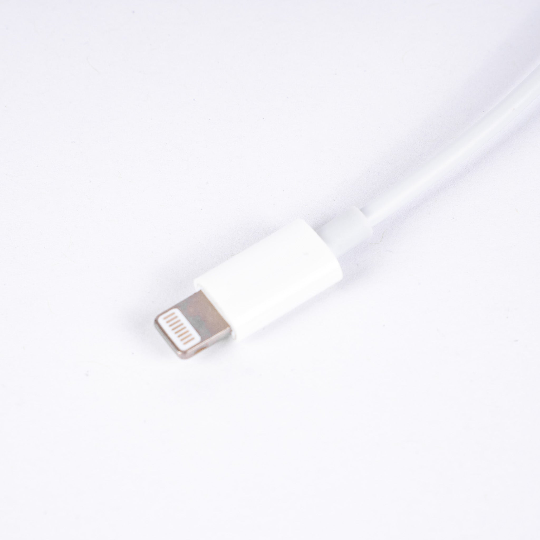 Convertidor para Audífonos 3.5 mm a Lightning para iPhone