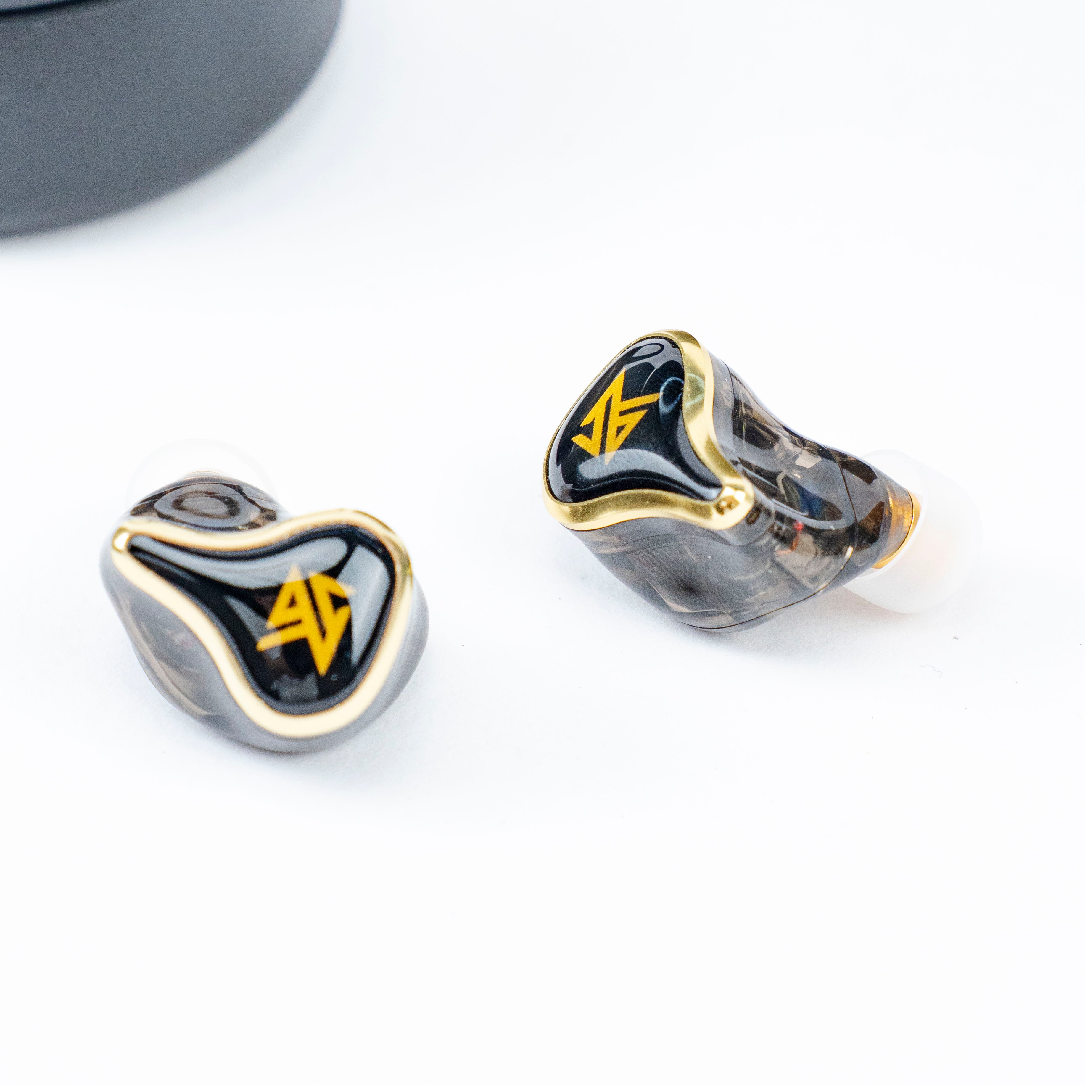KZ SK10 PRO - Audífonos In Ear Bluetooth