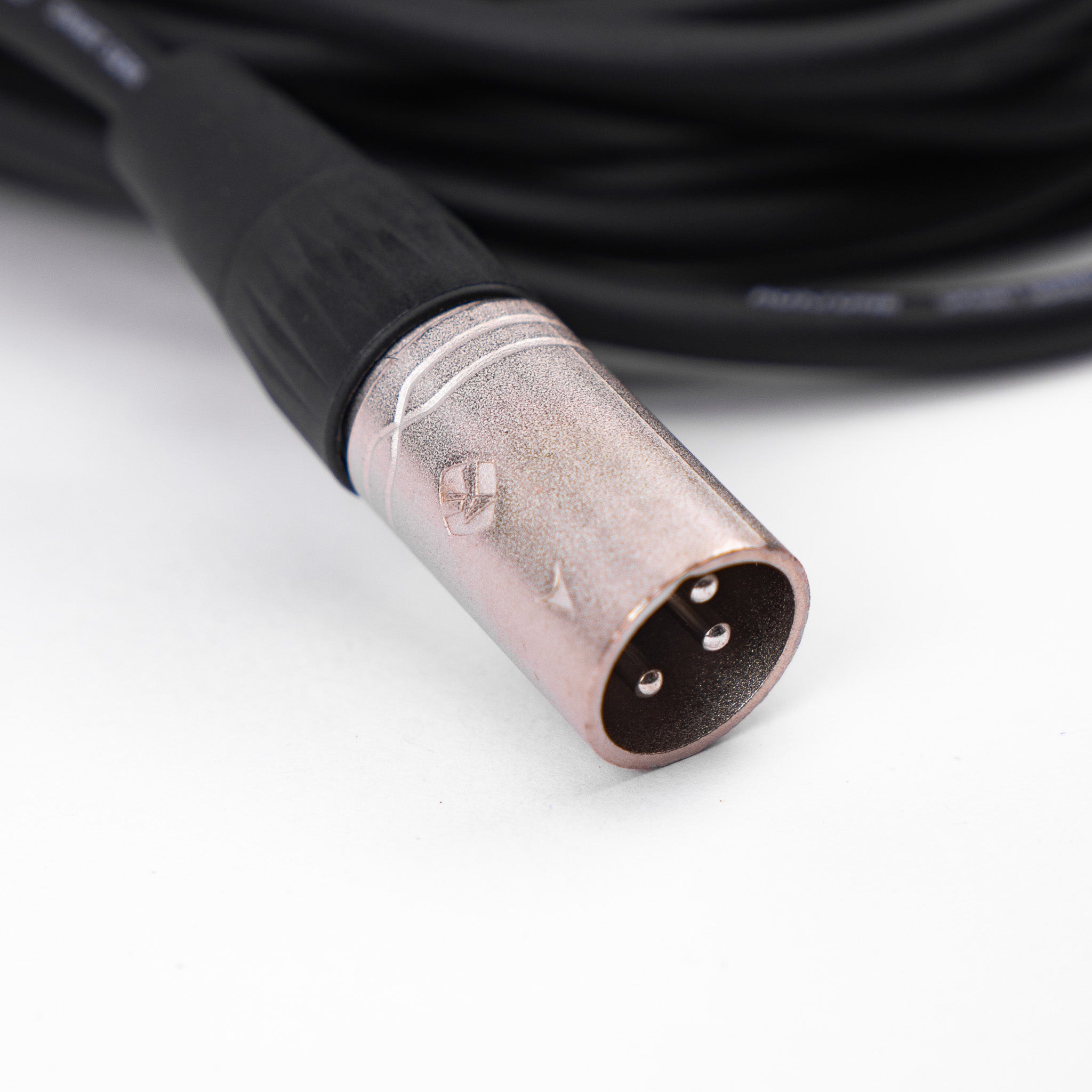 Cable XLR  Roxtone de 6 metros