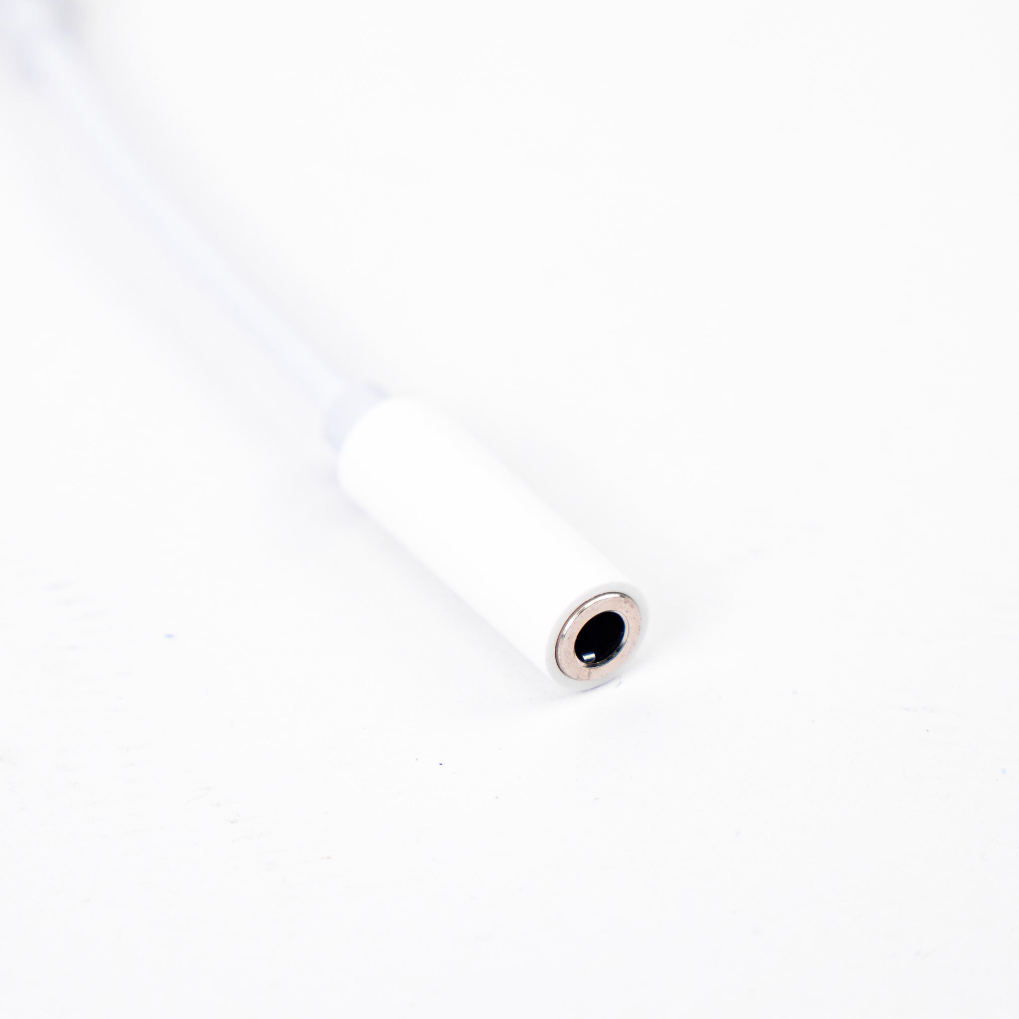 Convertidor para Audífonos 3.5 mm a Lightning para iPhone